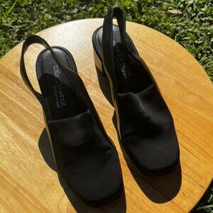 Aerosoles 90's style neoprene slingback heels, Size 7